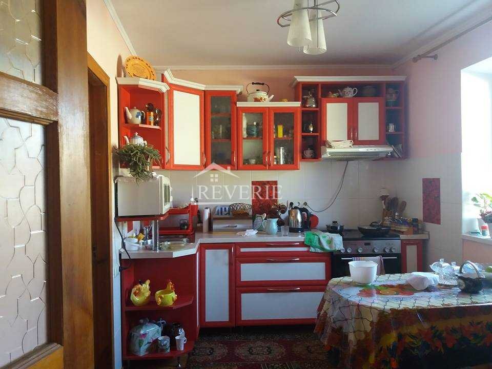 8-7-6-5-4-3-2-1-0-25527.  Se vinde Casă Cahul,  Centru 89999€