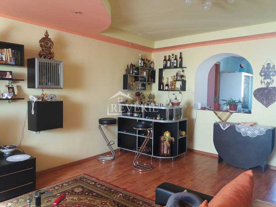 13-12-11-10-9-8-7-6-5-4-3-2-1-0-25527.  Se vinde Casă Cahul,  Centru 89999€