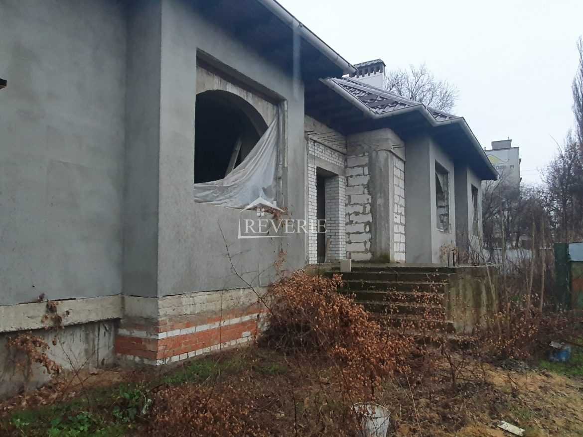 2-1-0-44036.  Se vinde Casă Cahul,  Centru 110000€