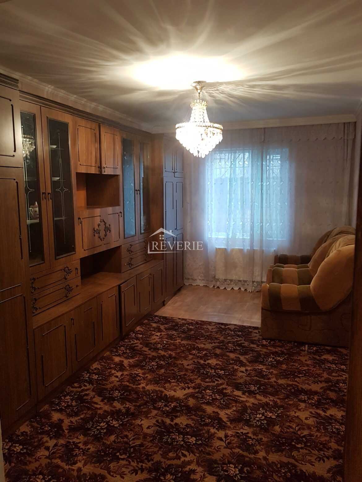 47538. Продается Дом Кахул, Центр 80000€ - Reverie