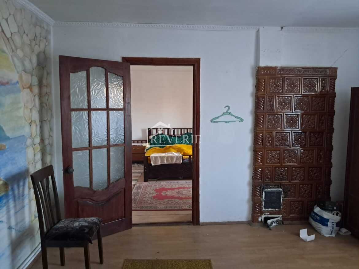 4-3-2-1-0-50095.  For Sale House Cahul,  Bus station 50000€