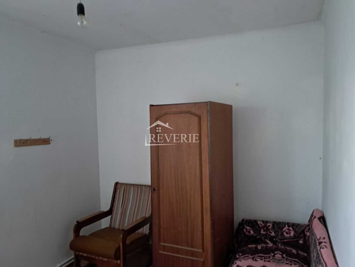 5-4-3-2-1-0-50095.  For Sale House Cahul,  Bus station 50000€