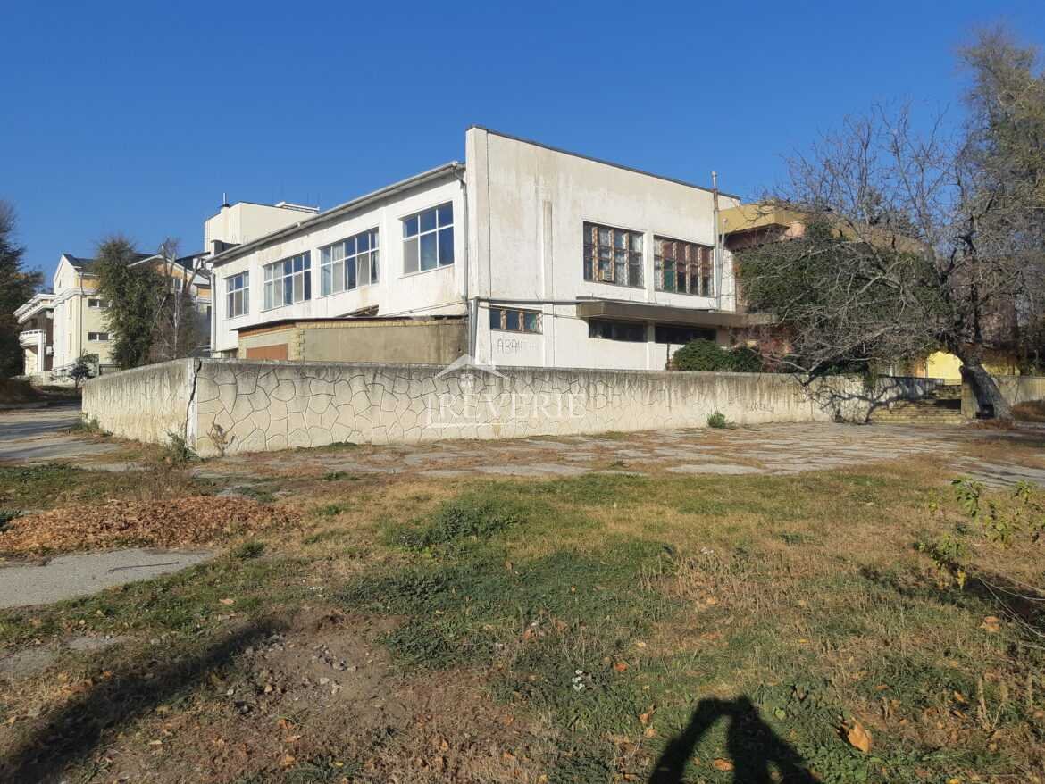 4-3-2-1-0-50247.  Se vinde Comercial Cahul,  Centru 995321€