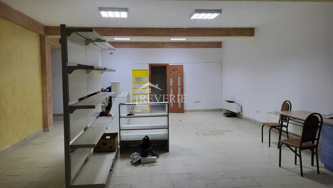 4-3-2-1-0-50687.  For Sale Comercial Cahul,  Center 105000€