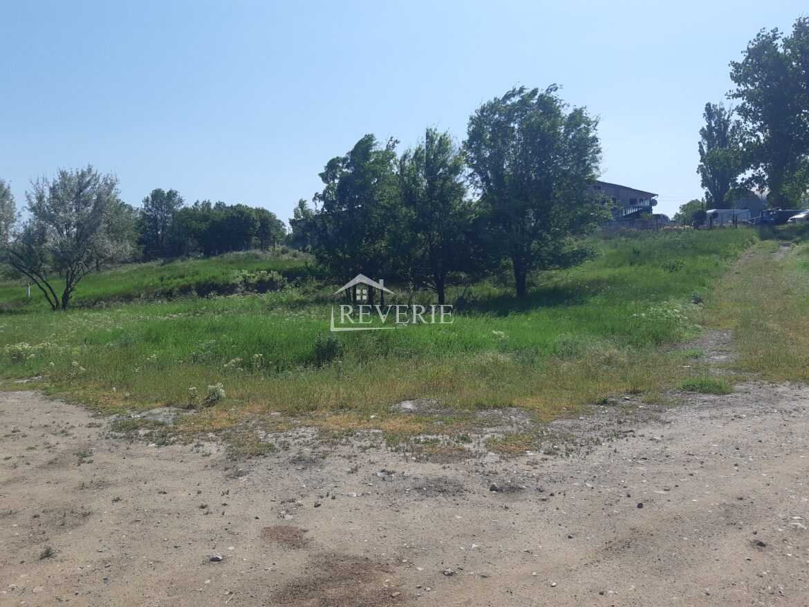 3-2-1-0-51640.  For Sale Plot of Land Cahul,  PMK 10 25000€