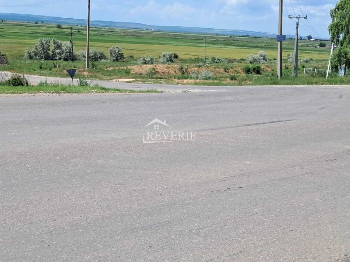 0-51640.  Se vinde Lot de Pământ Cahul,  PMK 10 30000€