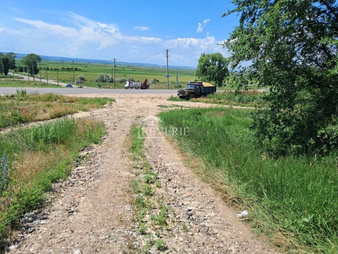 6-5-4-3-2-1-0-51640.  Se vinde Lot de Pământ Cahul,  PMK 10 30000€