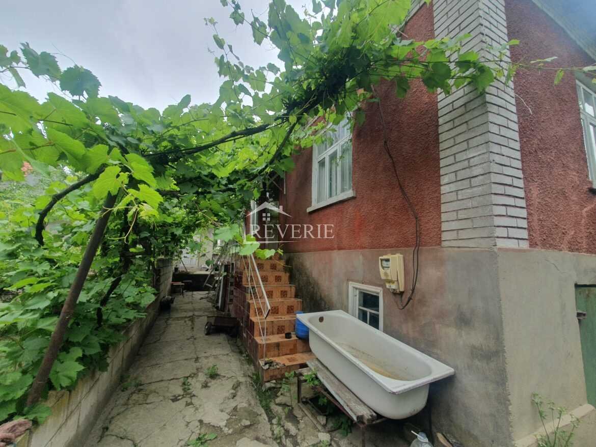 1-0-51975.  Se vinde Casă Cahul,  Centru 45000€