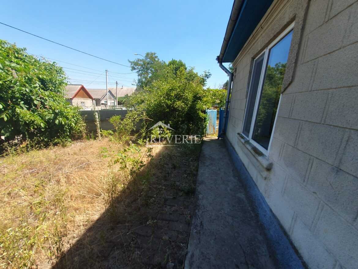 10-9-8-7-6-5-4-3-2-1-0-55055.  Se vinde Casă Cahul,  Lipovanca 30000€