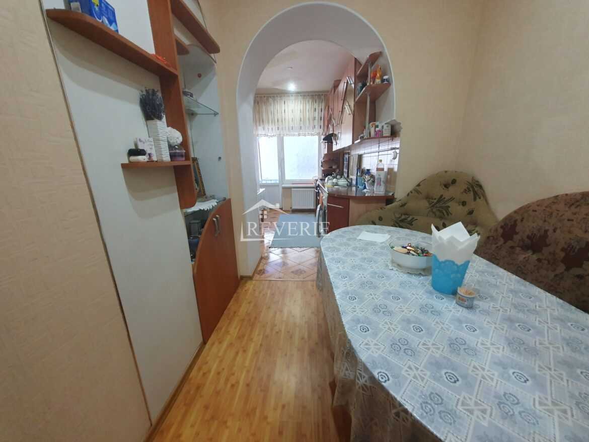 6-5-4-3-2-1-0-55219.  Se vinde Apartament Cahul,  Centru 70000€