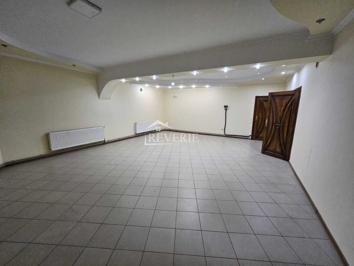 0-56004.  For Rent Comercial Cahul,  Center 500€ в месяц