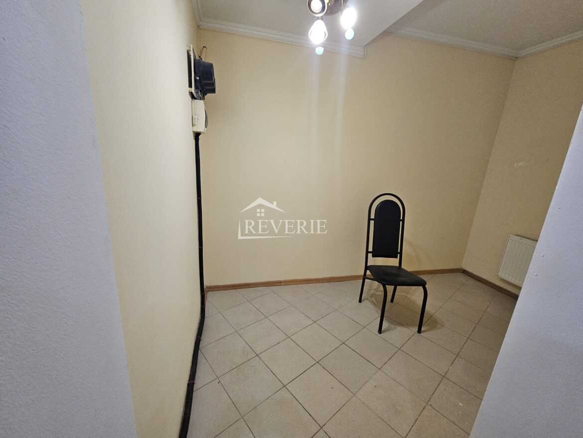 4-3-2-1-0-56004.  For Rent Comercial Cahul,  Center 500€ в месяц
