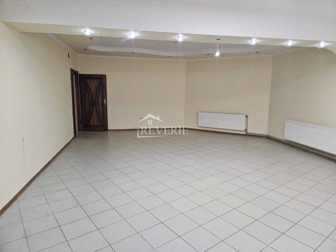 3-2-1-0-56004.  For Rent Comercial Cahul,  Center 500€ в месяц