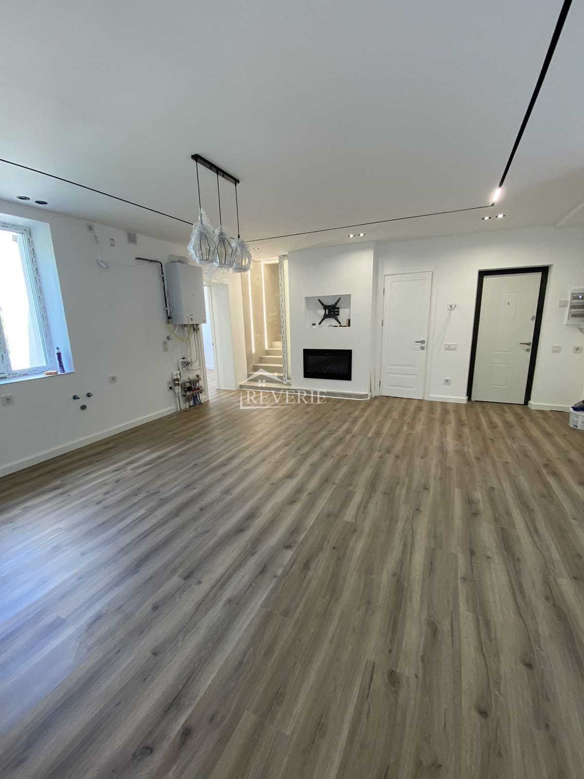 1-0-56578.  Продается Квартира Кахул,  Автостанция 115000€