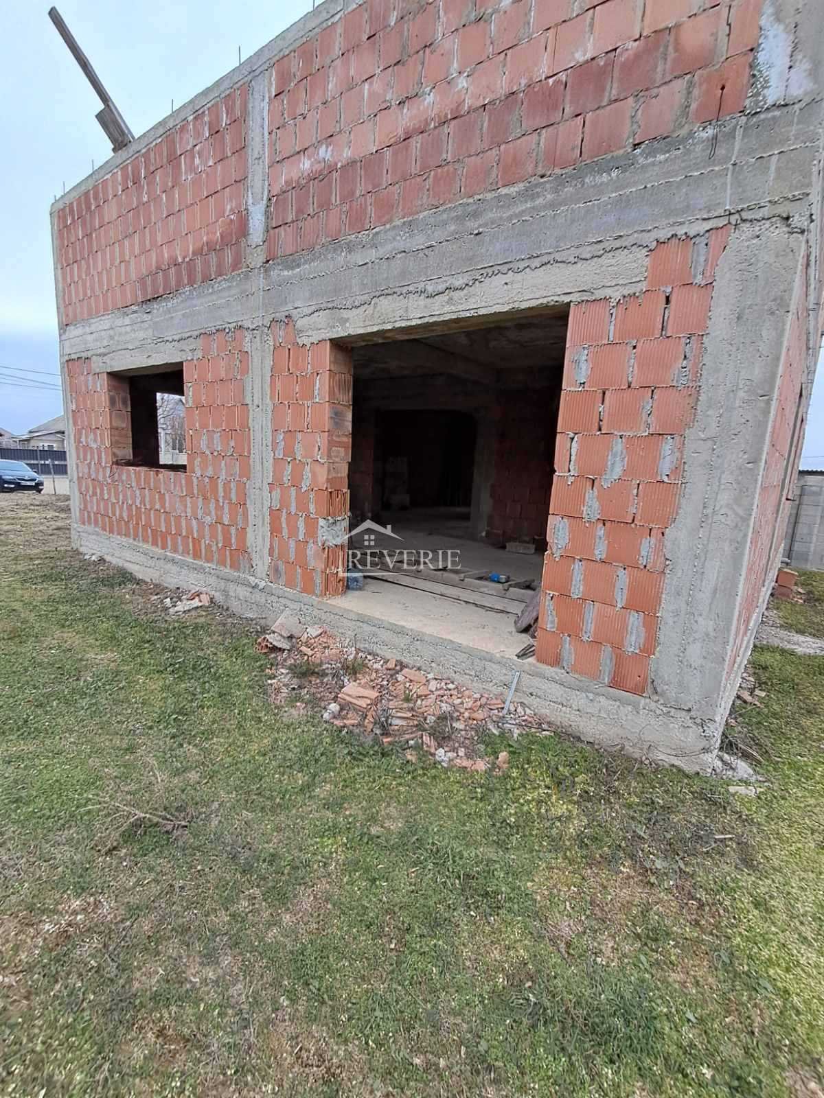 2-1-0-57173.  Продается Дом Кахул,  Лапаевка 57500€