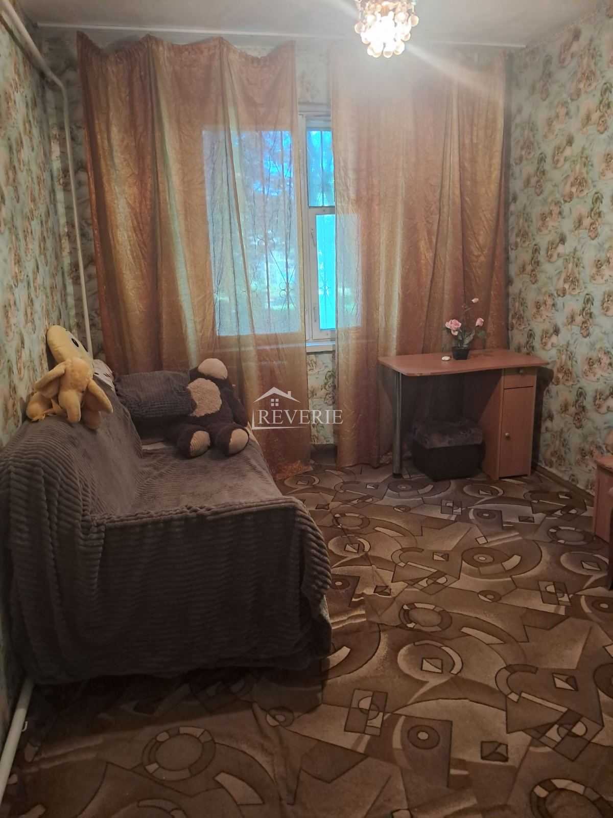 7-6-5-4-3-2-1-0-57550.  Продается Квартира Кахул,  Центр 80000€