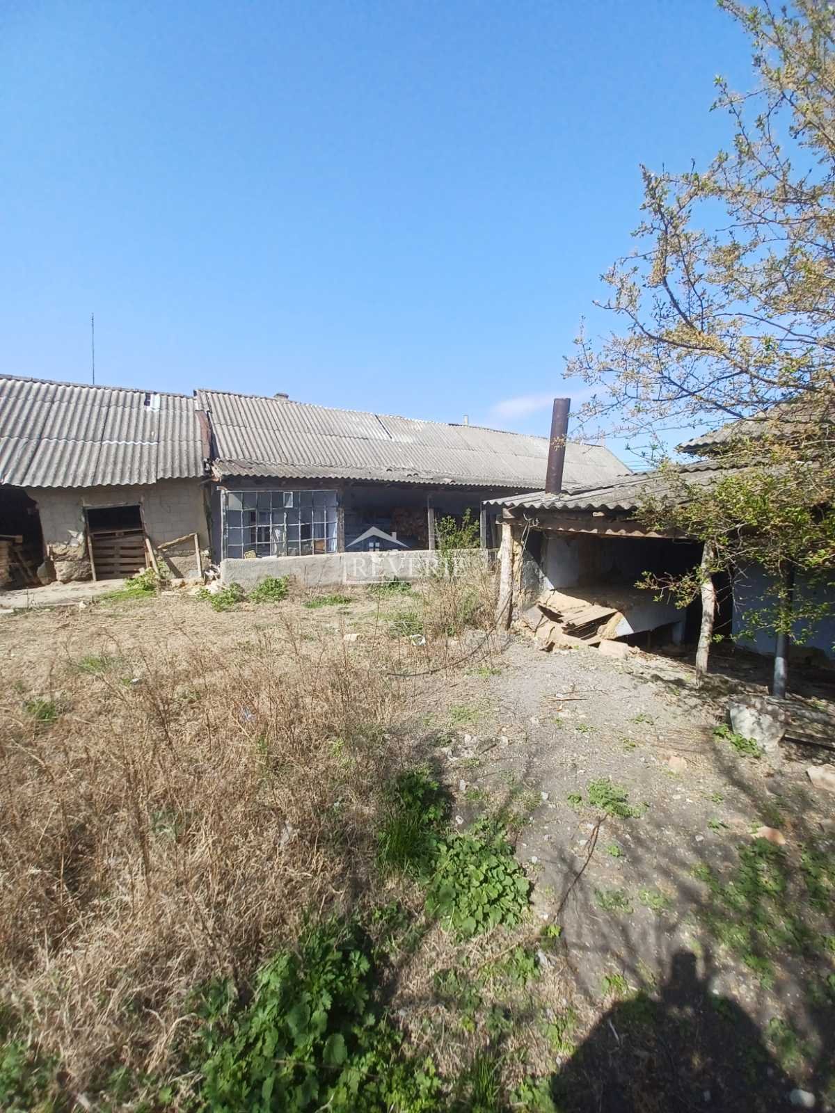 7-6-5-4-3-2-1-0-57605.  Se vinde Casă Moscovei 7000€