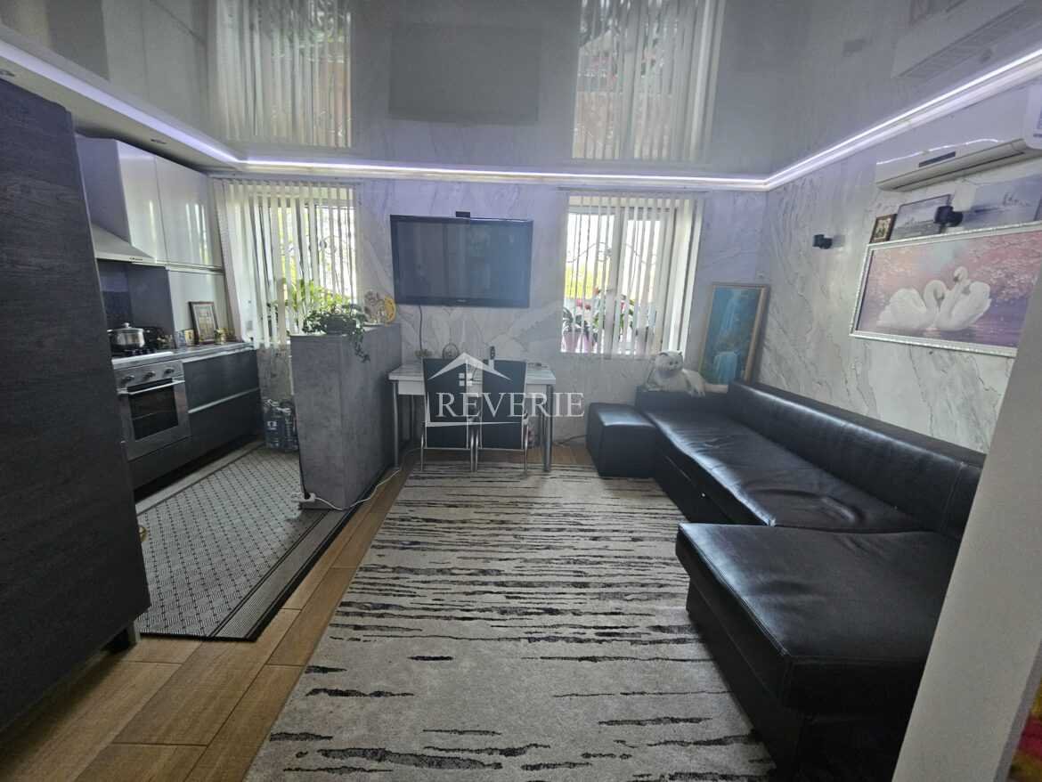 3-2-1-0-57634.  Продается Квартира Кахул,  Липованка 40500€