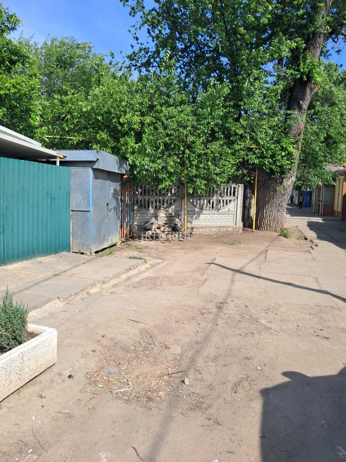 4-3-2-1-0-57737.  Se dă în Chirie Depozit Cahul,  Centru 100€ в месяц