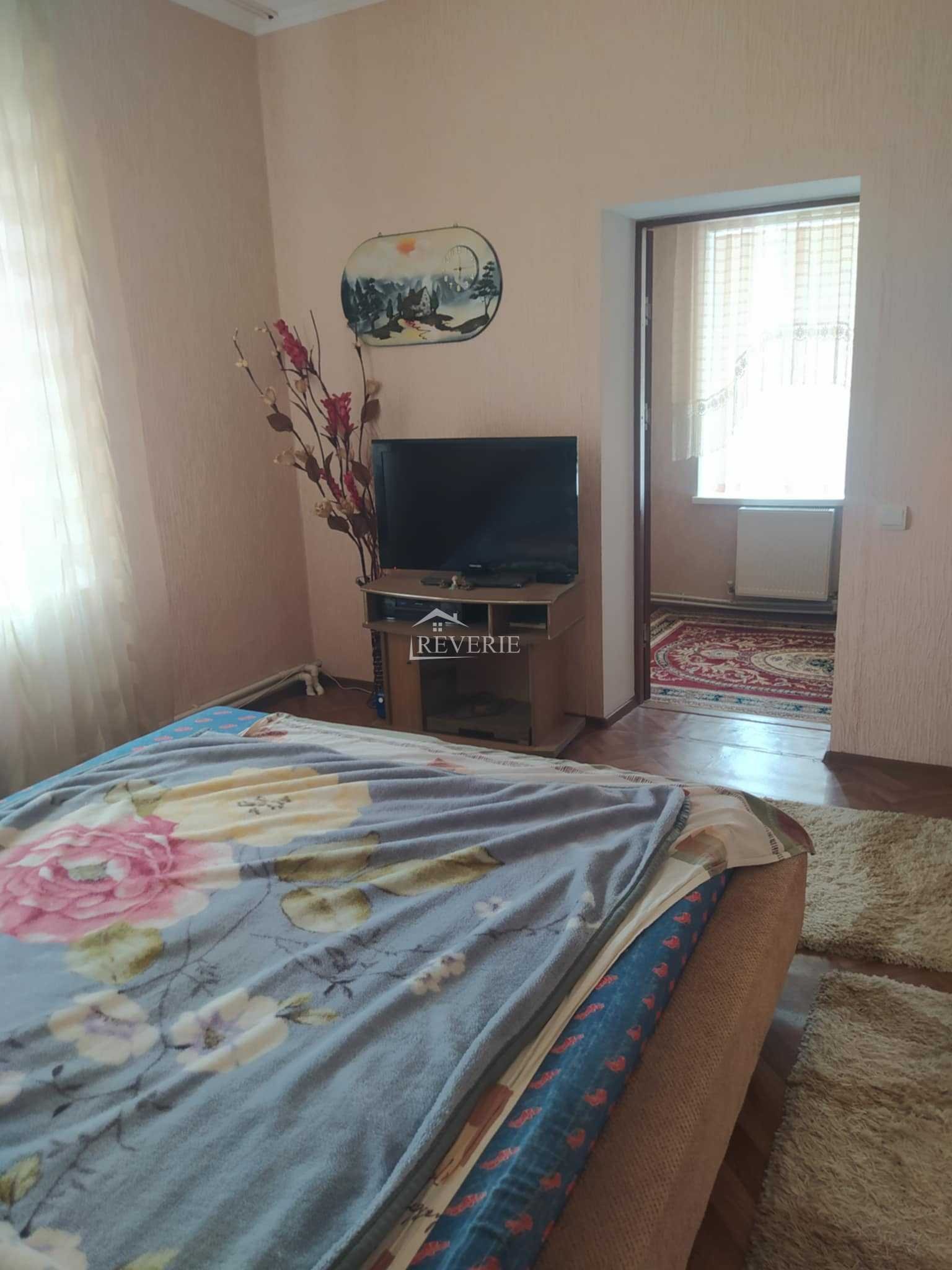 1-0-57913.  Se vinde Casă Cahul,  Centru 100000€
