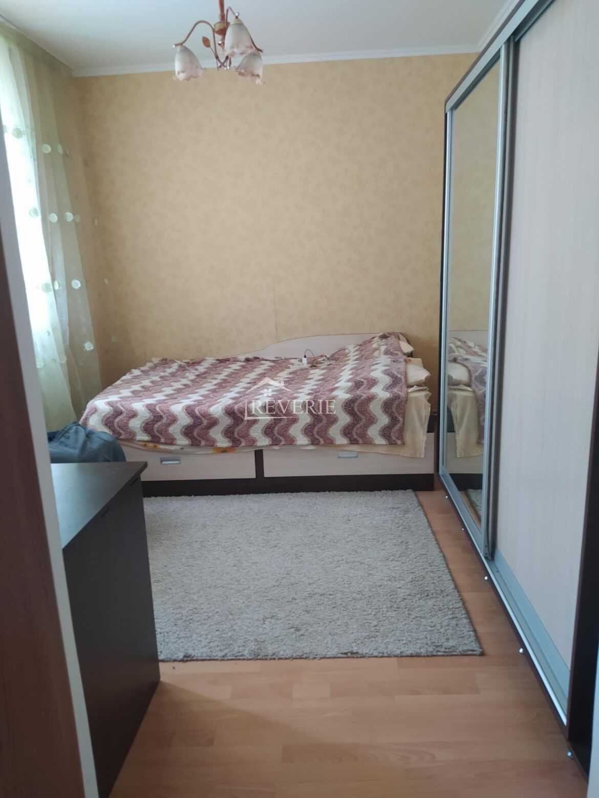 2-1-0-57913.  Se vinde Casă Cahul,  Centru 100000€