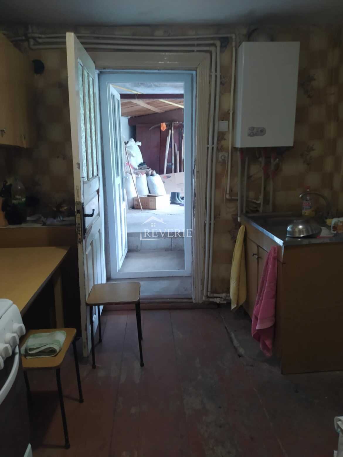 10-9-8-7-6-5-4-3-2-1-0-57913.  Se vinde Casă Cahul,  Centru 100000€