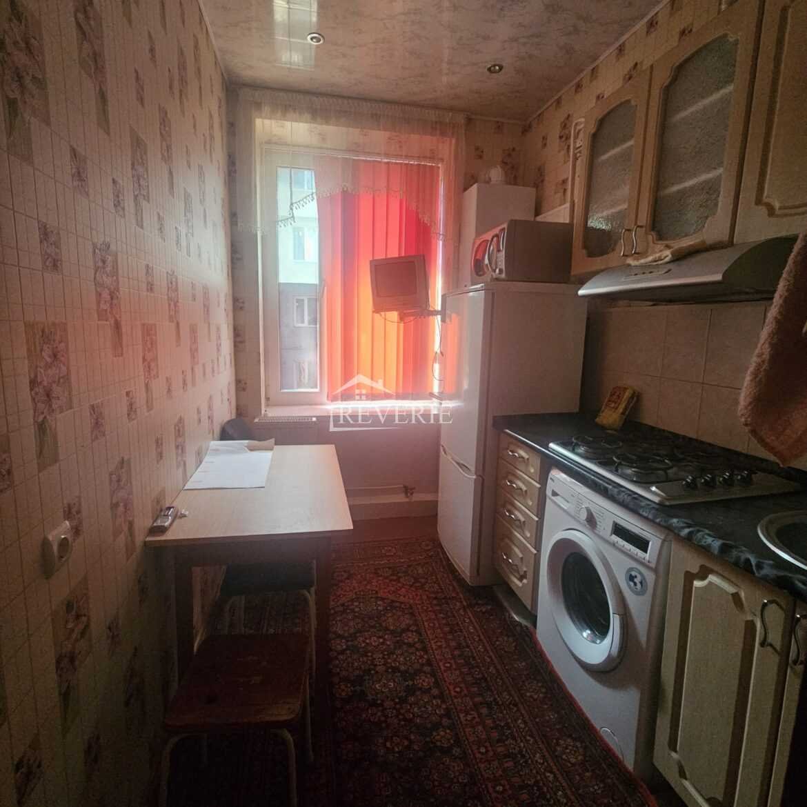 1-0-58063.  Продается Квартира Кахул,  Центр 65000€