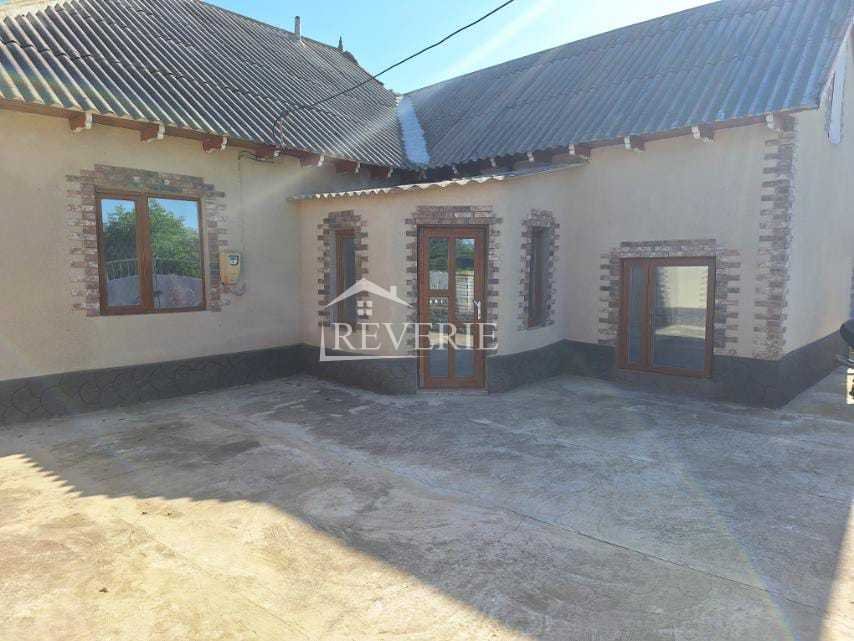 0-58132.  Se vinde Casă Pășcani 36000€