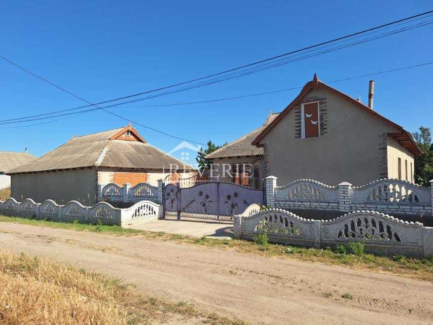 4-3-2-1-0-58132.  Se vinde Casă Pășcani 36000€