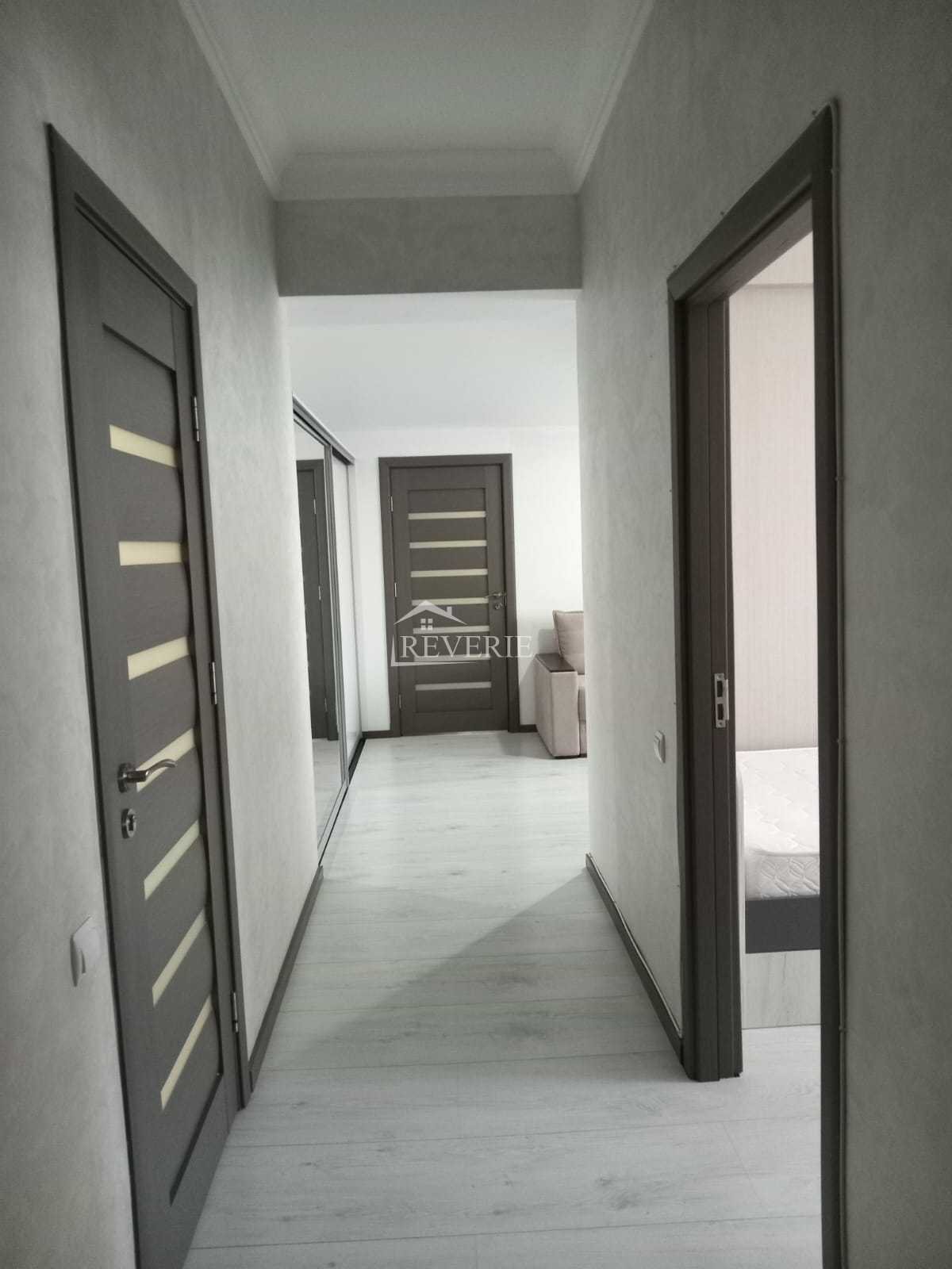 8-7-6-5-4-3-2-1-0-58152.  Продается Квартира Кахул,  Центр 125000€