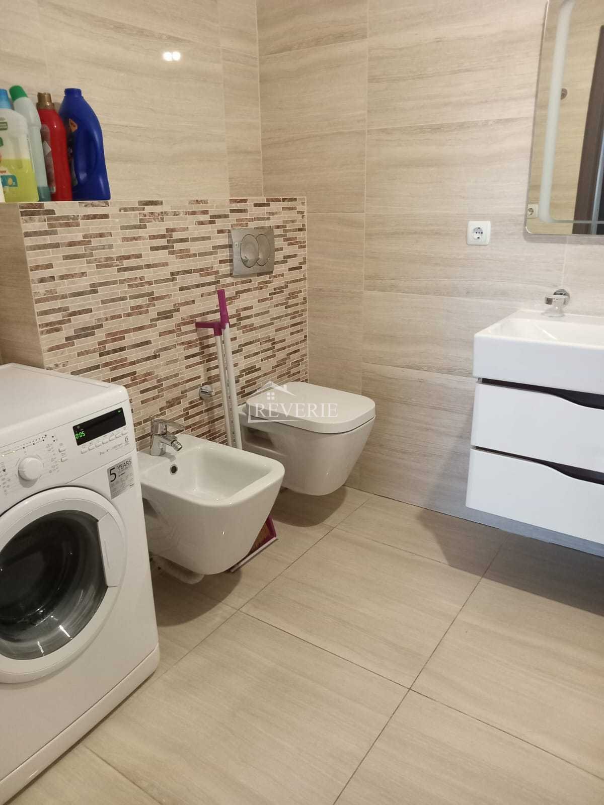 10-9-8-7-6-5-4-3-2-1-0-58152.  Продается Квартира Кахул,  Центр 125000€