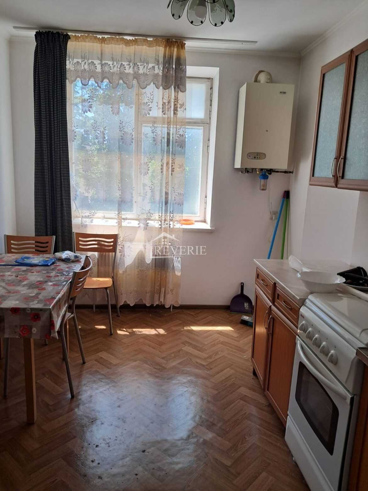 0-58264.  For Sale Apartment Cahul,  Center 55000€
