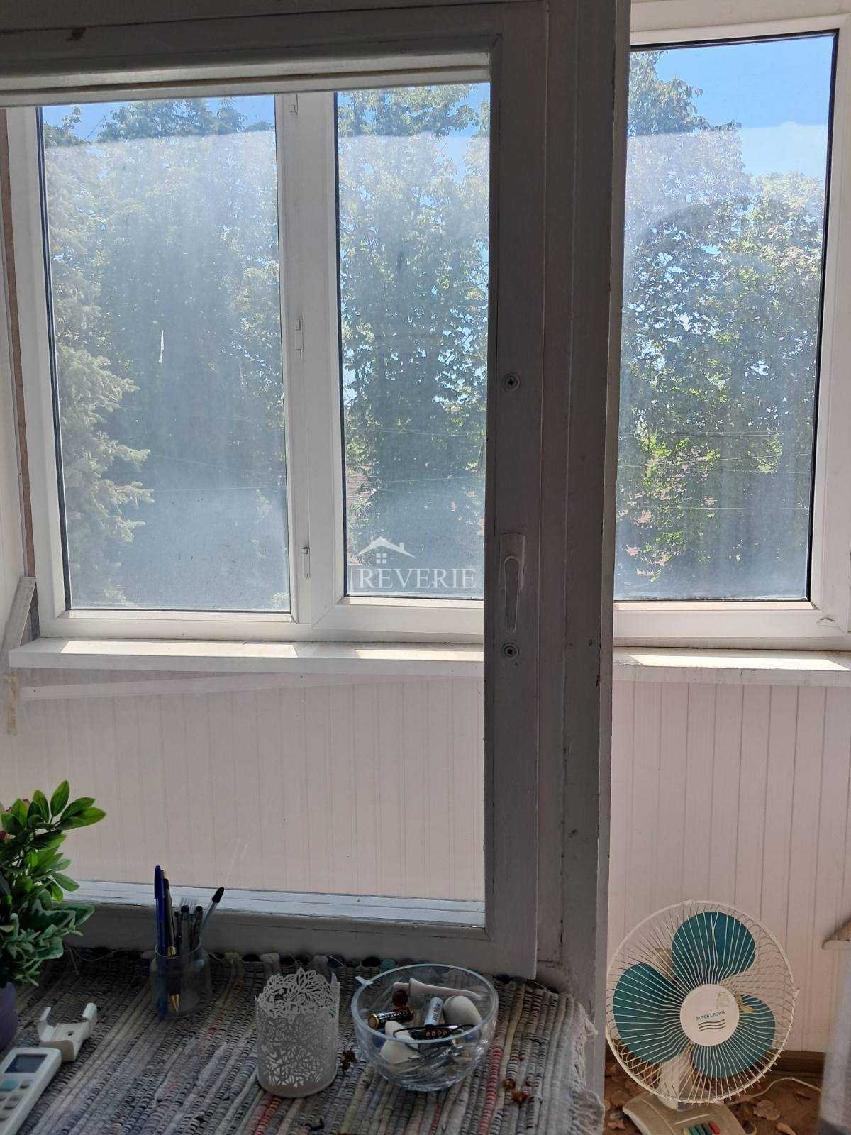 5-4-3-2-1-0-58264.  For Sale Apartment Cahul,  Center 55000€