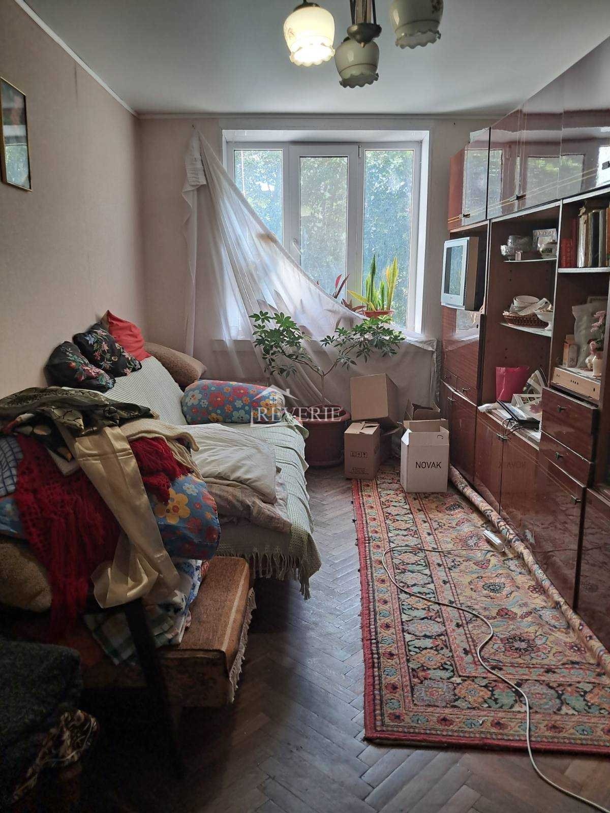 4-3-2-1-0-58313.  Продается Квартира Кахул,  Центр 70000€