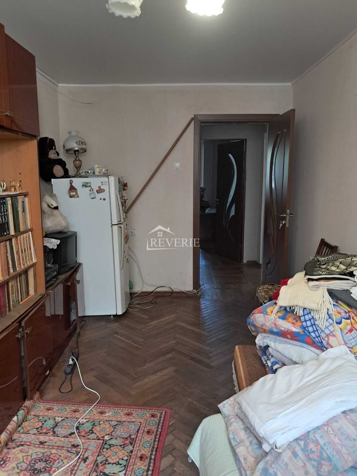 8-7-6-5-4-3-2-1-0-58313.  Продается Квартира Кахул,  Центр 70000€