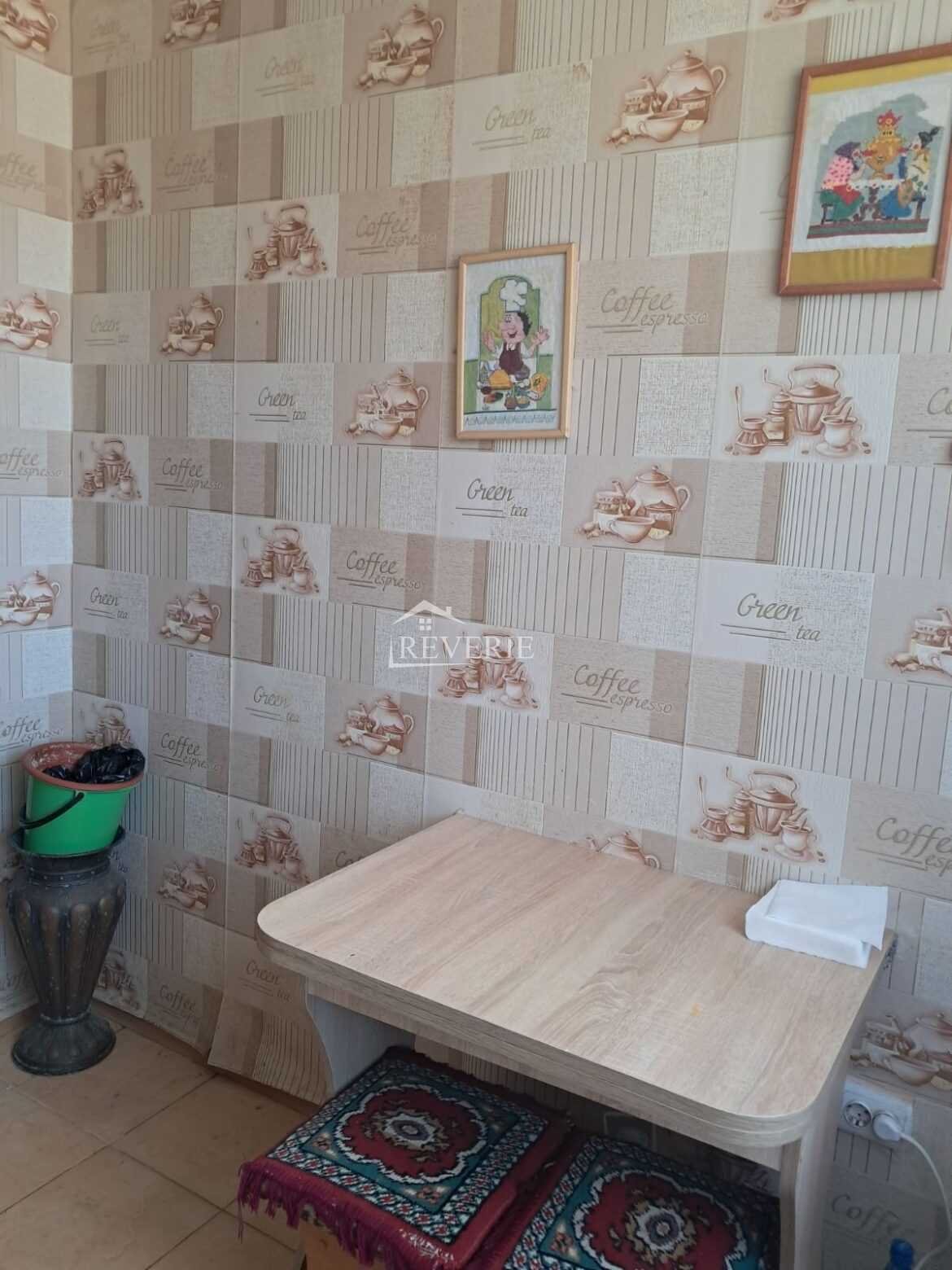 2-1-0-58313.  Продается Квартира Кахул,  Центр 70000€