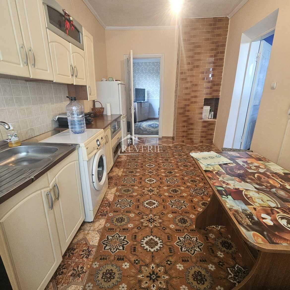 2-1-0-58327.  For Sale House Cahul,  Lapaevca 65000€