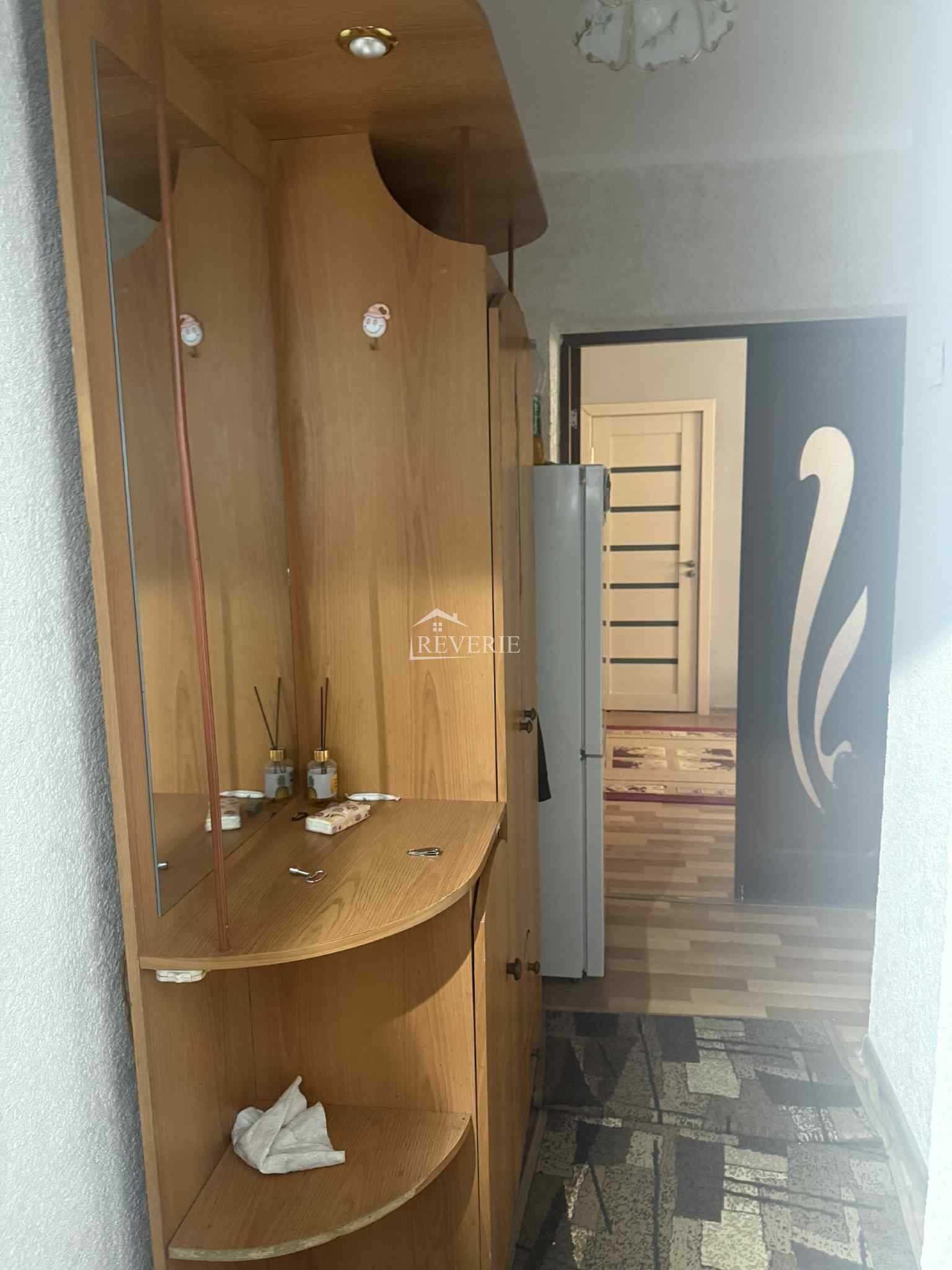 2-1-0-58345.  Se vinde Apartament Cahul,  Centru 51000€