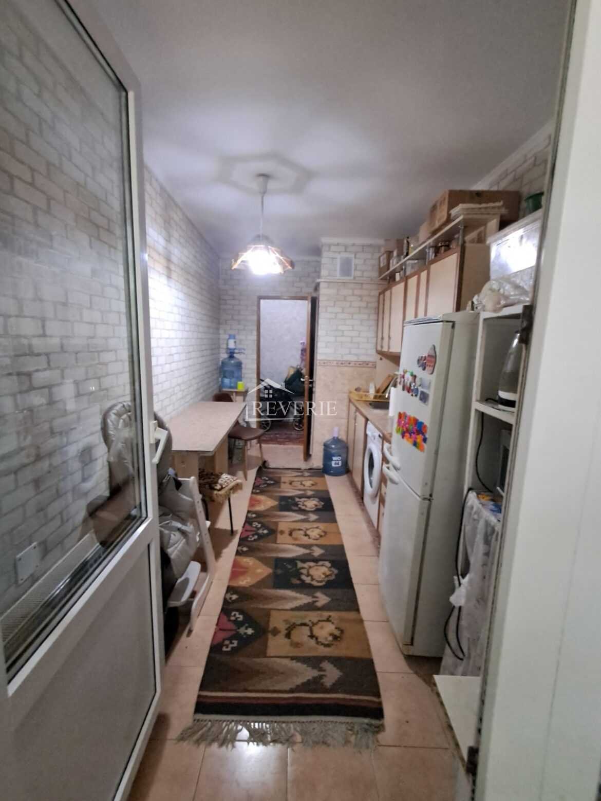 2-1-0-58496. Se vinde Apartament Cahul, Micro Raionul 15 67000€