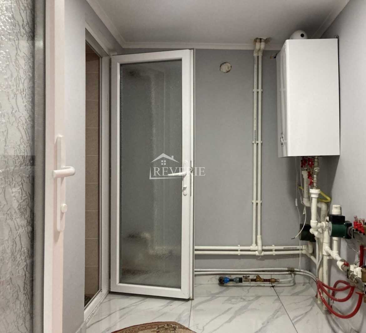 5-4-3-2-1-0-58510.  Se vinde Casă Cahul,  Centru 139000€