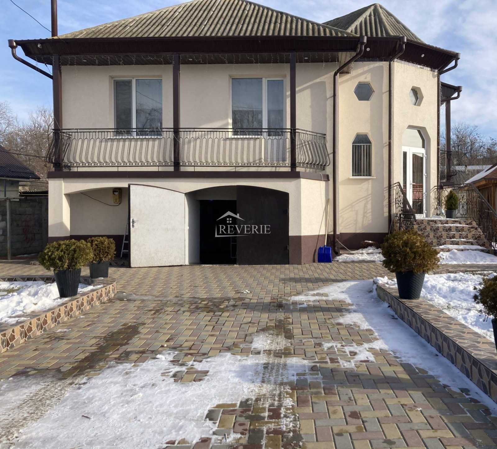 1-0-58510.  Se vinde Casă Cahul,  Centru 139000€