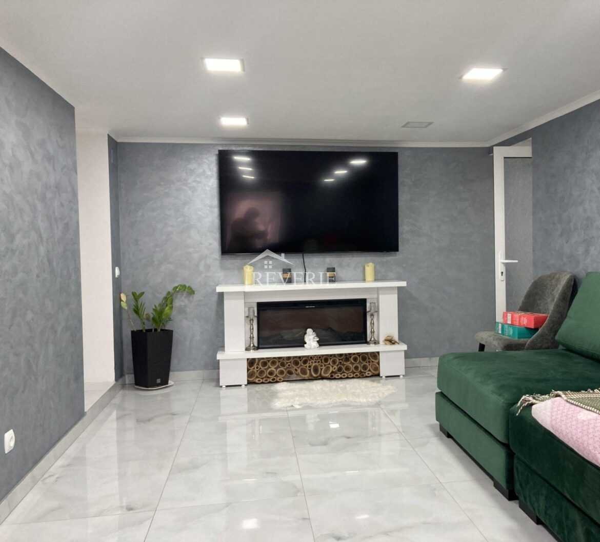 11-10-9-8-7-6-5-4-3-2-1-0-58510.  Se vinde Casă Cahul,  Centru 139000€
