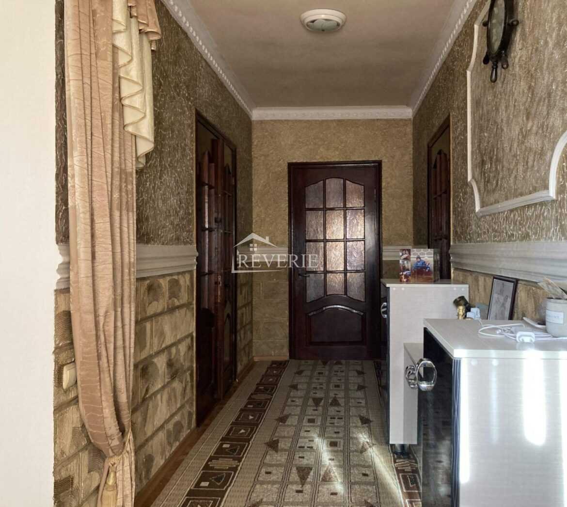 14-13-12-11-10-9-8-7-6-5-4-3-2-1-0-58510.  Se vinde Casă Cahul,  Centru 139000€