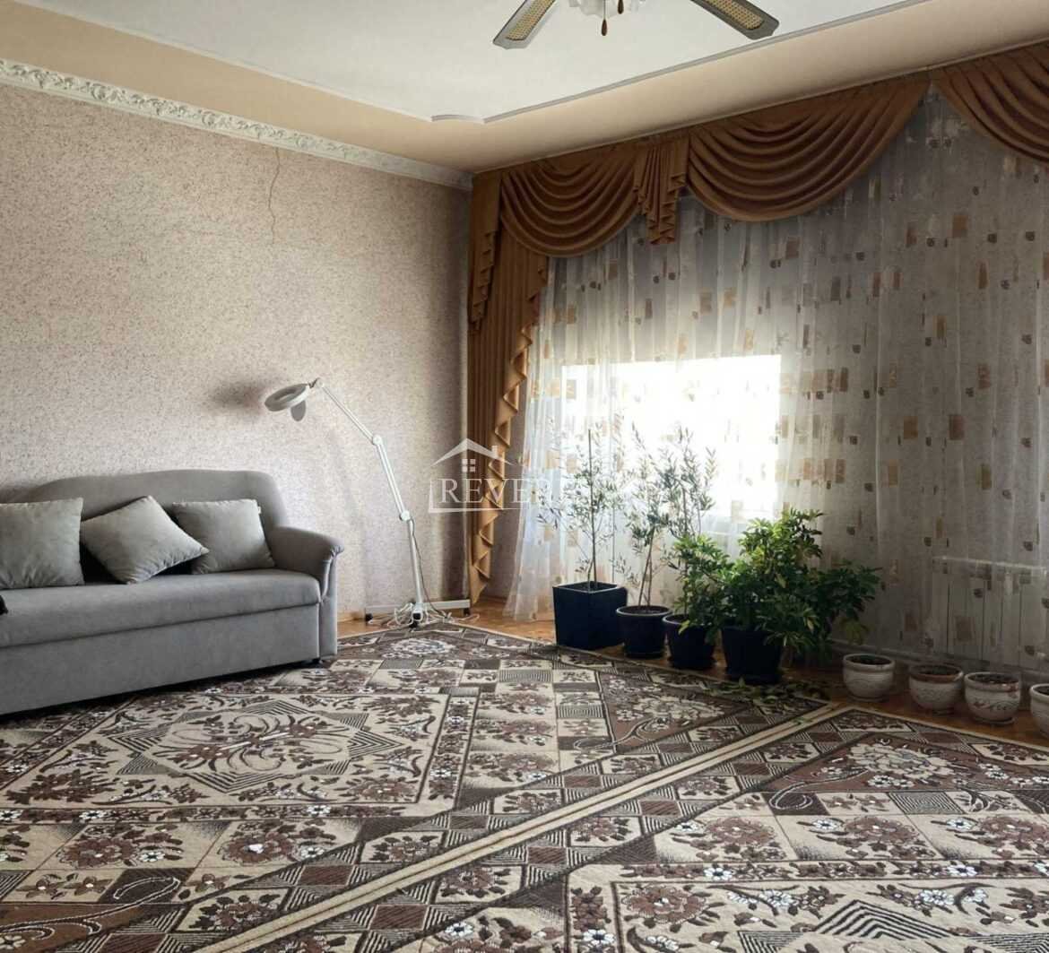16-15-14-13-12-11-10-9-8-7-6-5-4-3-2-1-0-58510.  Se vinde Casă Cahul,  Centru 139000€