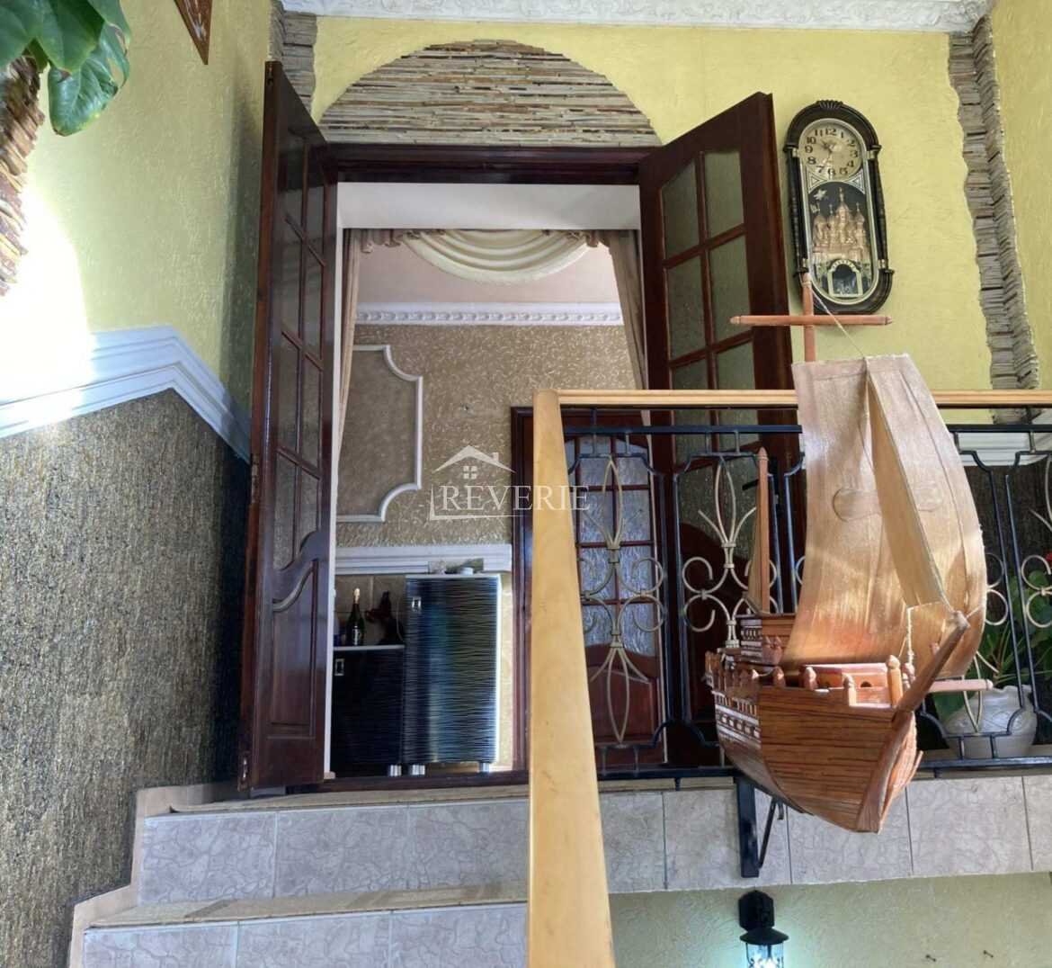 17-16-15-14-13-12-11-10-9-8-7-6-5-4-3-2-1-0-58510.  Se vinde Casă Cahul,  Centru 139000€