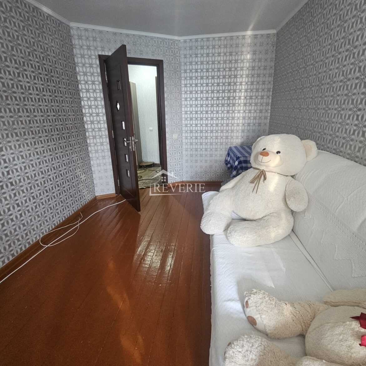 1-0-58566.  Продается Квартира Кахул,  Центр-Теплосеть 46000€