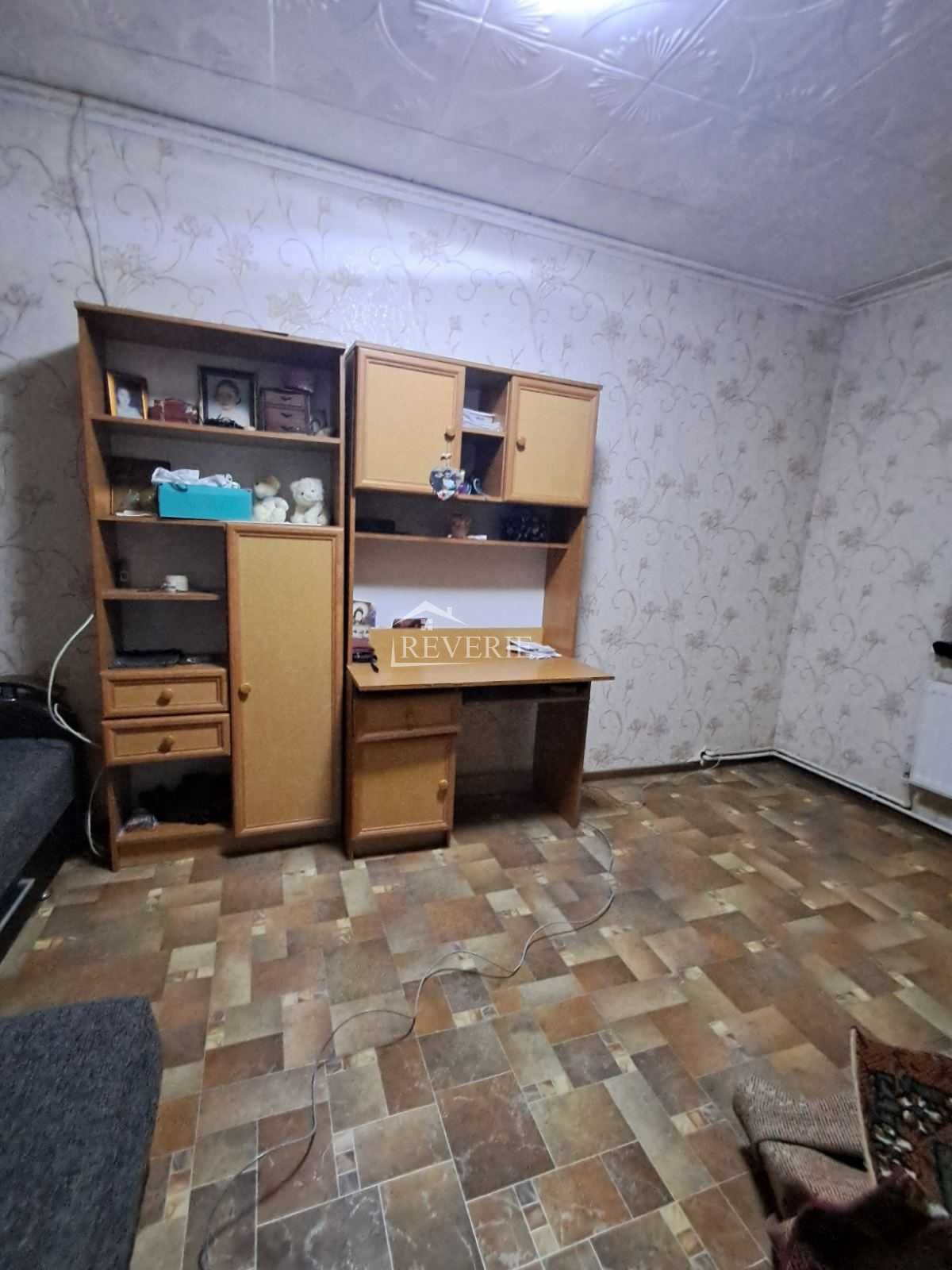 5-4-3-2-1-0-58619.  Продается Дом Кахул,  Центр 95000€