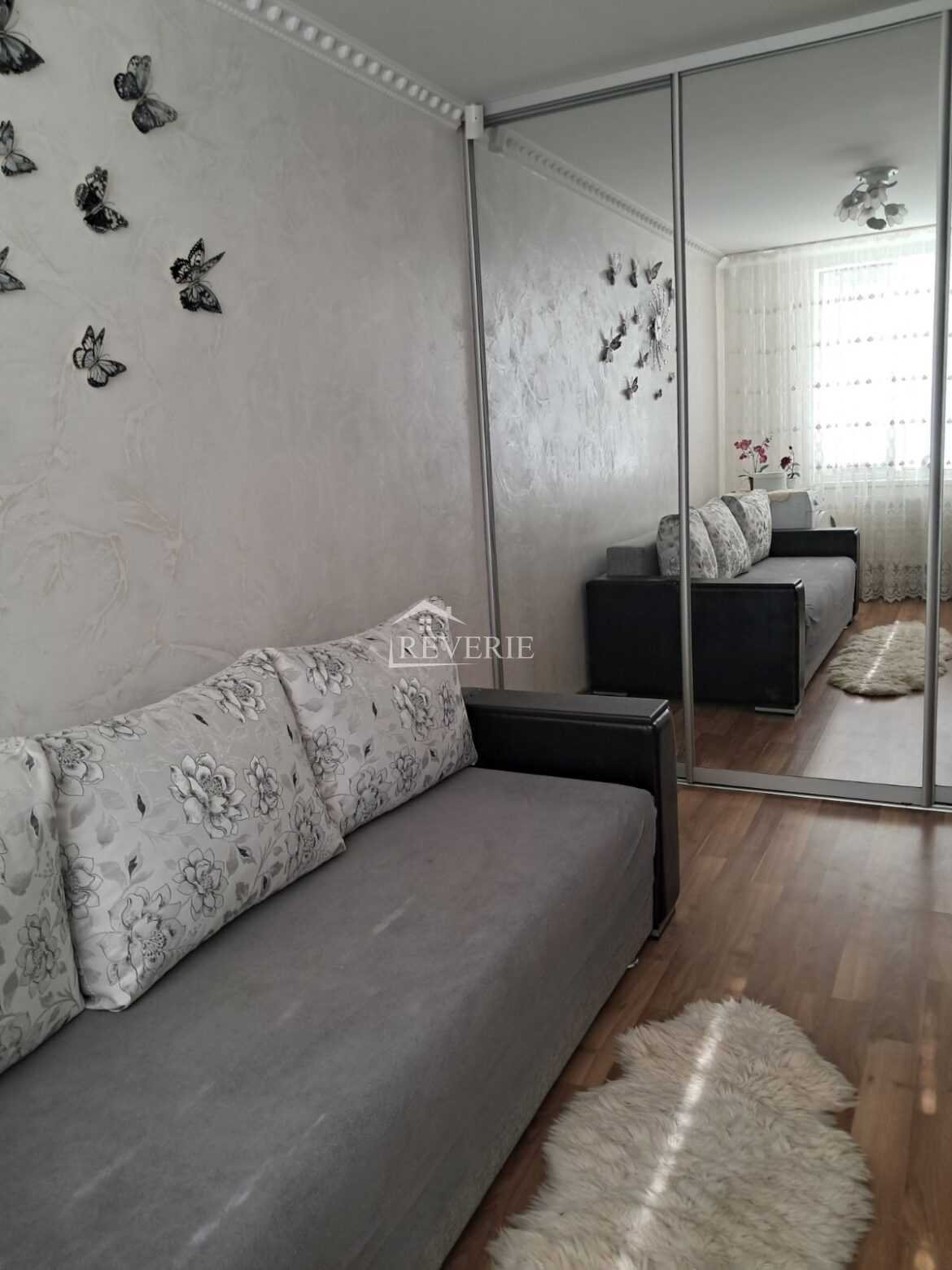 2-1-0-58695.  Продается Квартира Кахул,  Центр 52000€