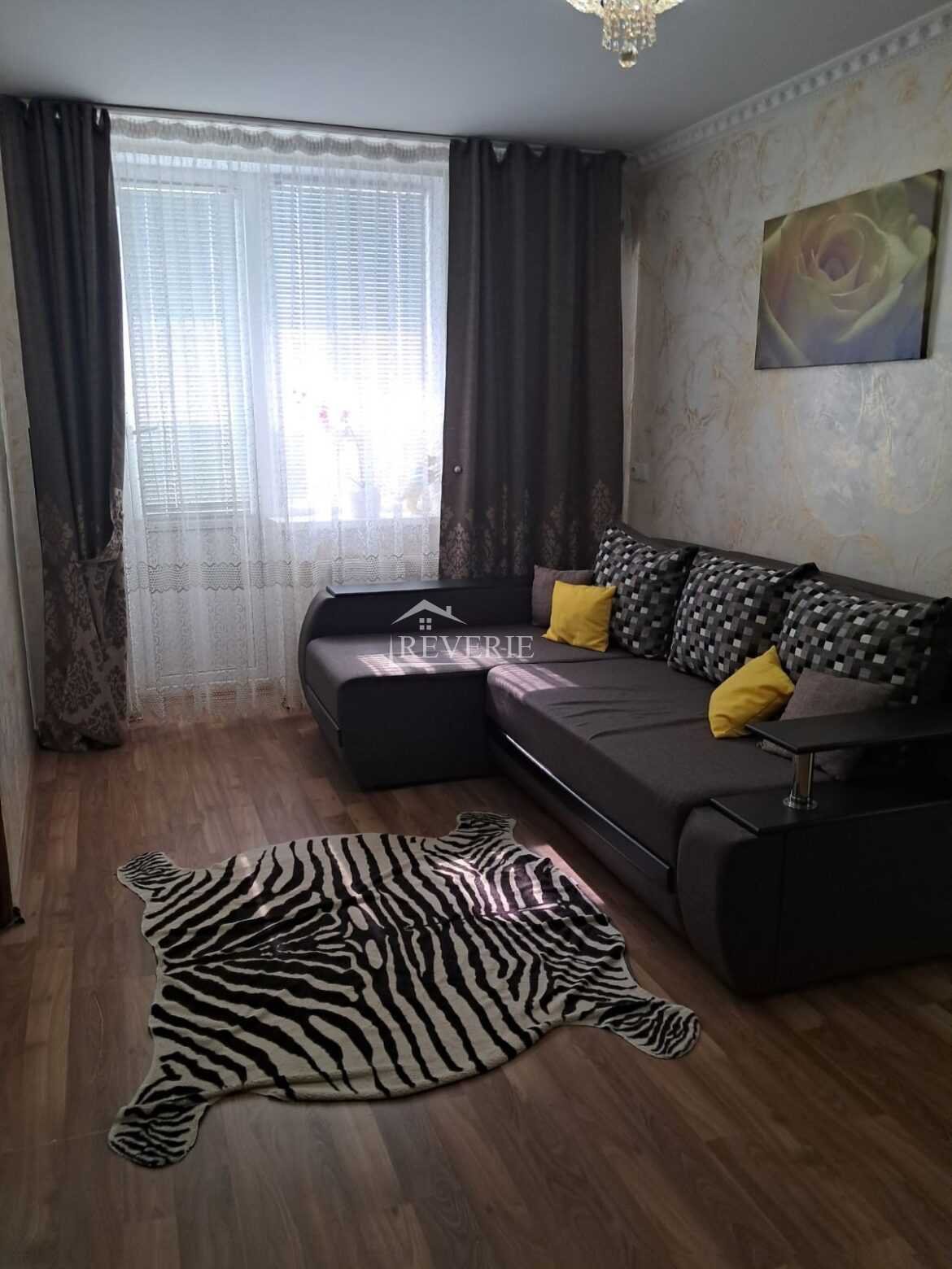 4-3-2-1-0-58695.  Продается Квартира Кахул,  Центр 52000€