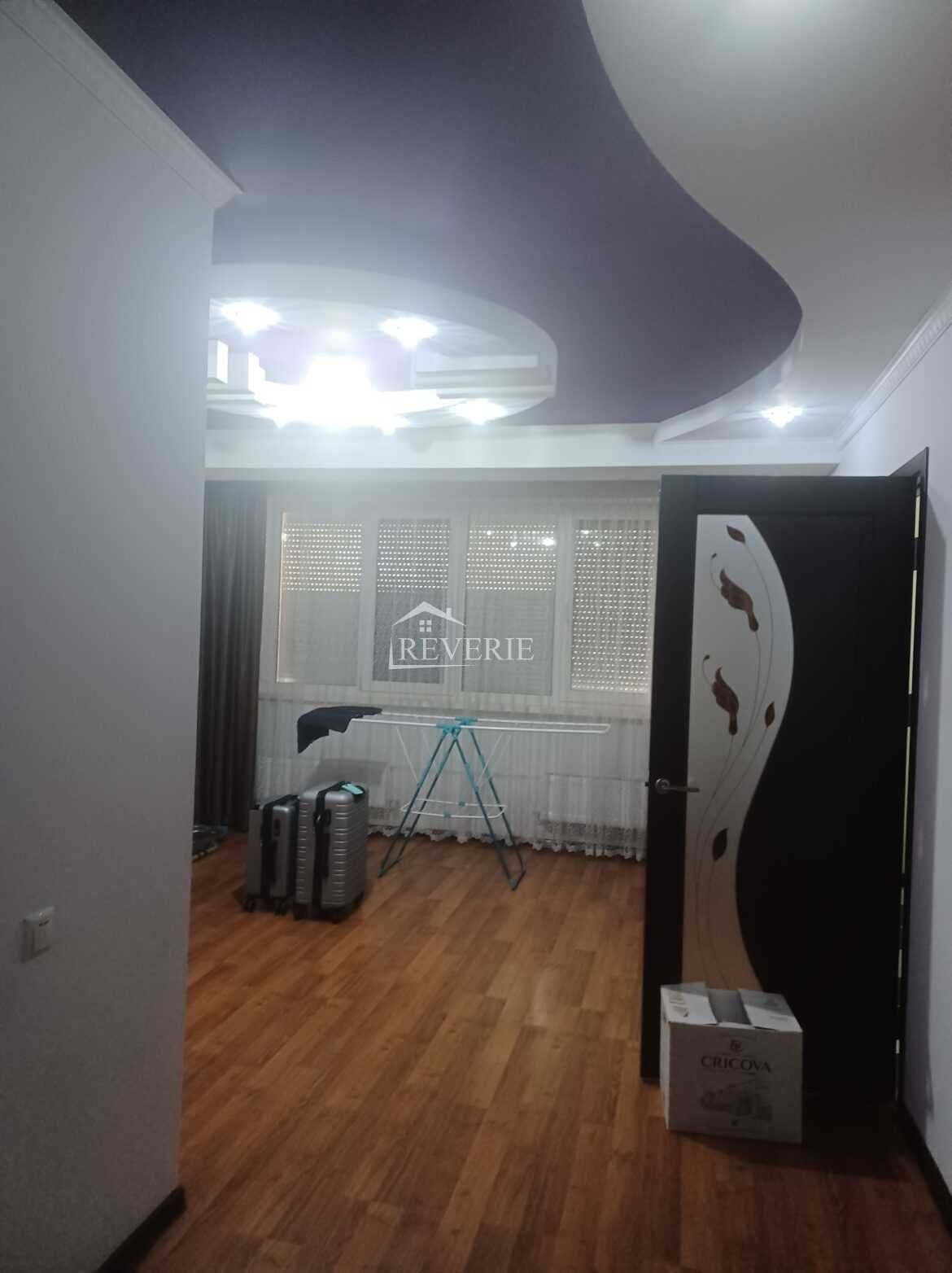 11-10-9-8-7-6-5-4-3-2-1-0-58713.  Продается Квартира Кахул,  Центр 115000€